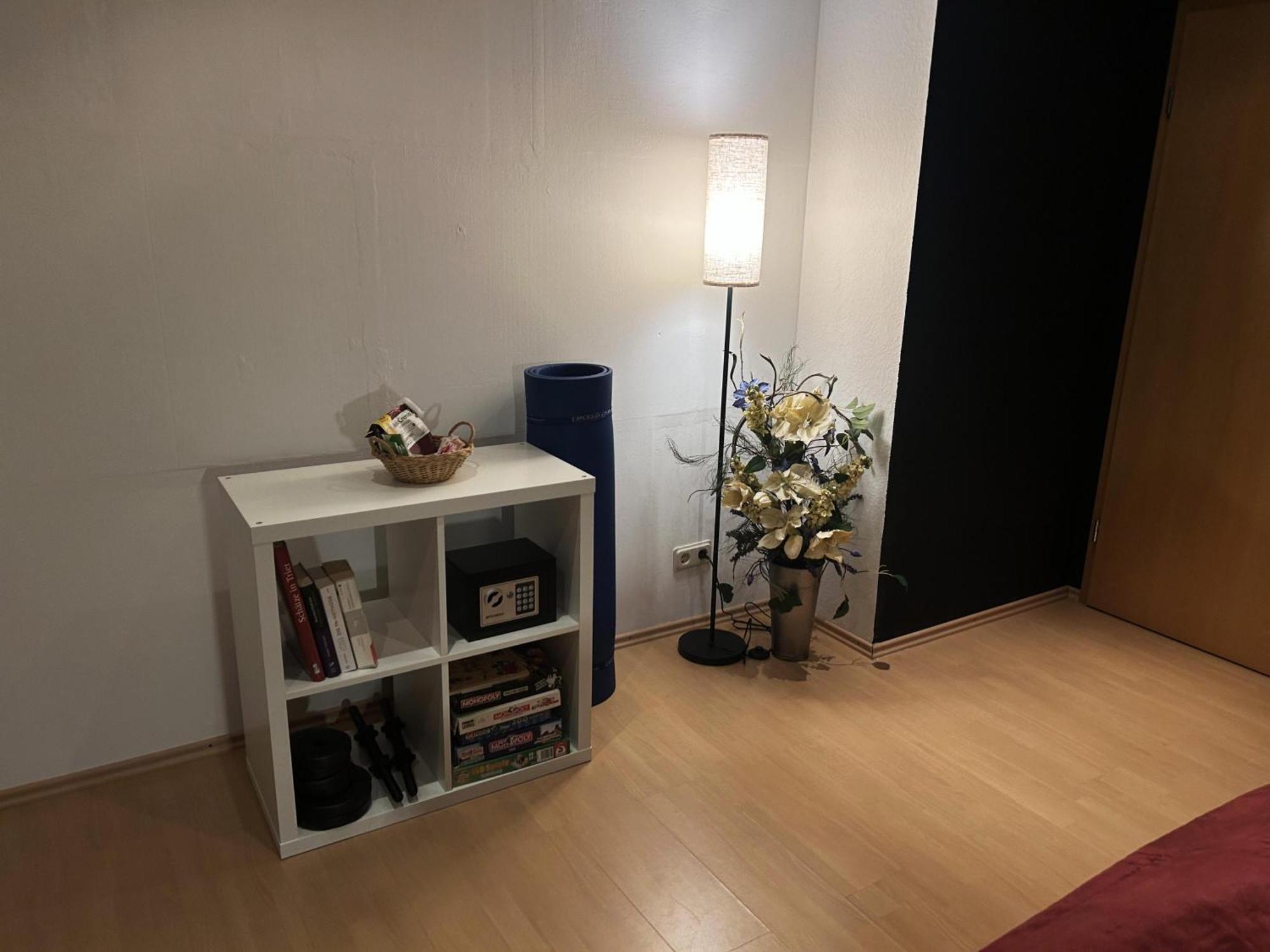 Zentrale Ferienwohnung Trier-Euren Mit Heimkino, Kueche, Wallbox & Kostenlose Fahrraeder エクステリア 写真